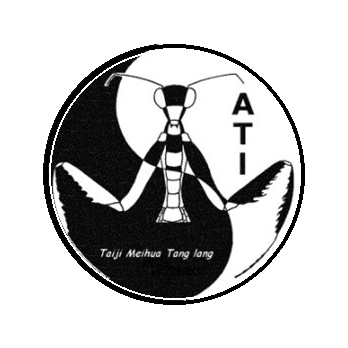 Logo Scuola di Arti Marziali Cinesi a Varese — Mantide religiosa (Tang Lang)